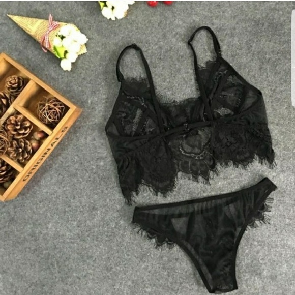 New Sexy Floral Lace Bra Panty Lingerie Set Black - Picture 5 of 5